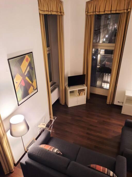 Loft Luxury - Piazza Castello Porta Susa Турин Экстерьер фото