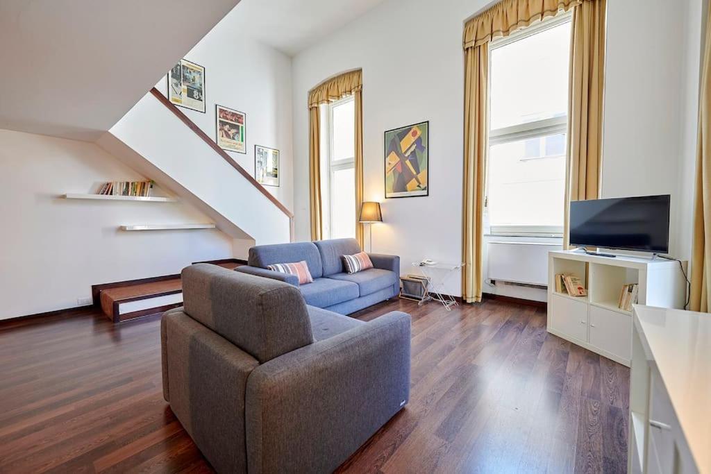 Loft Luxury - Piazza Castello Porta Susa Турин Экстерьер фото